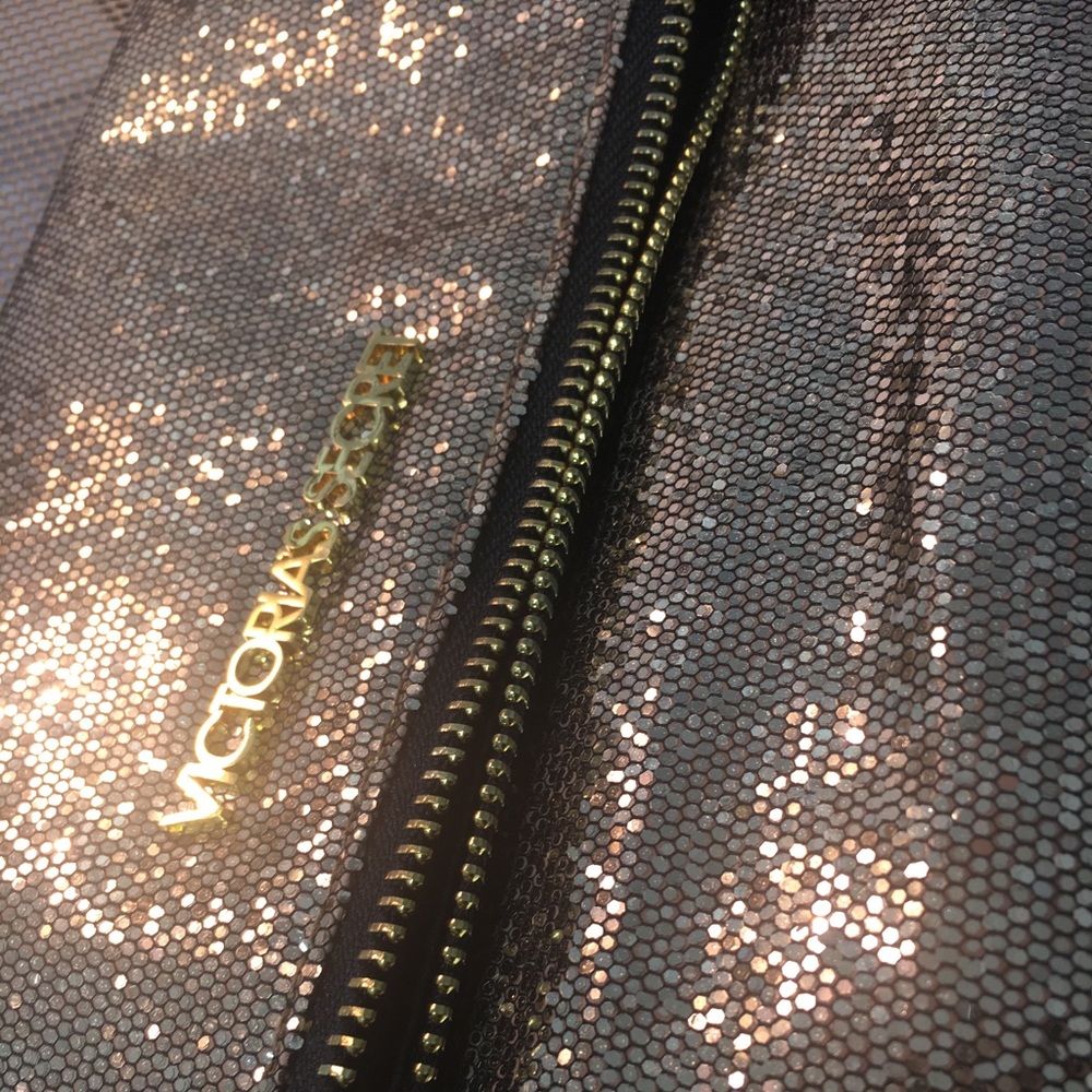 Victoria’s Secret sequined gold clutch